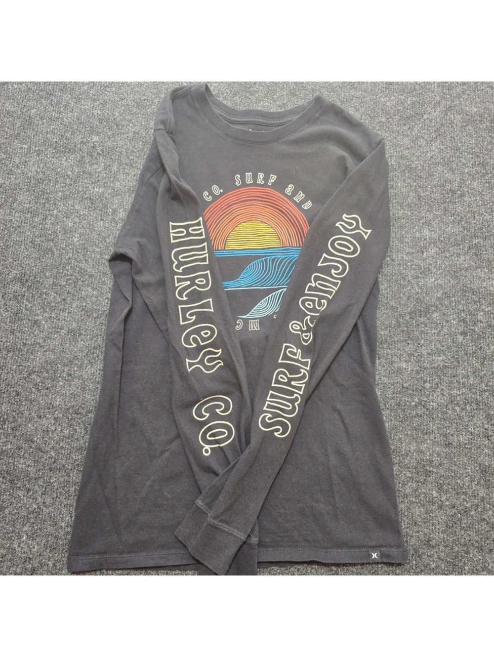 Hurley Long Sleeve Shirt Small Gray Surf Enjoy Graphic Tee Wave Sun Logo